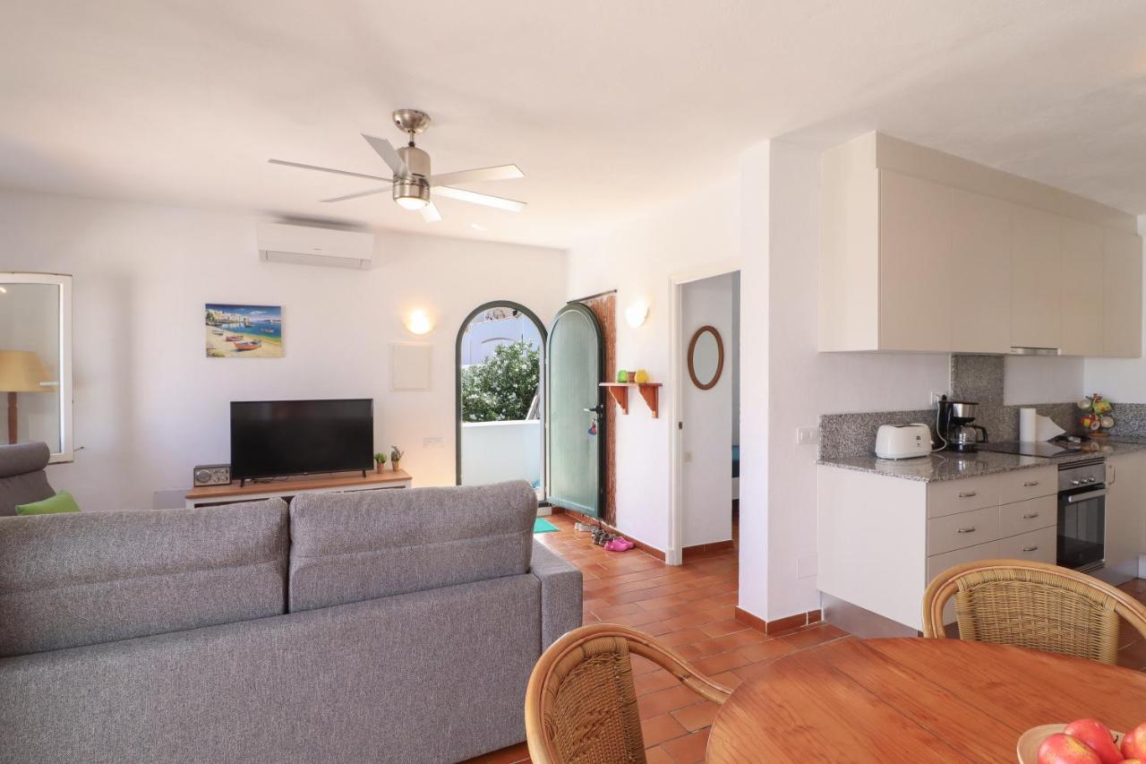 Belvedere, Family-Friendly, Nice, First-Line Apartment With Stunning Beach And Sea Views,Ac Arenal d'en Castell Extérieur photo