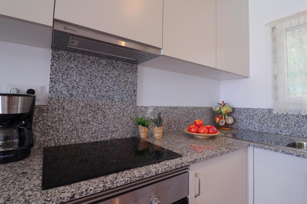 Belvedere, Family-Friendly, Nice, First-Line Apartment With Stunning Beach And Sea Views,Ac Arenal d'en Castell Extérieur photo